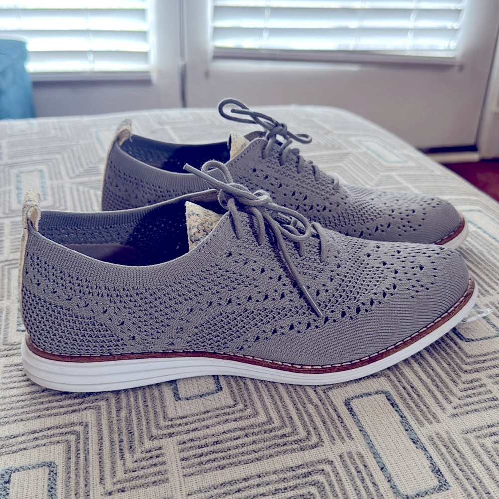 Cole Haan Originalgrand shoe. EUC.  Size 7.5